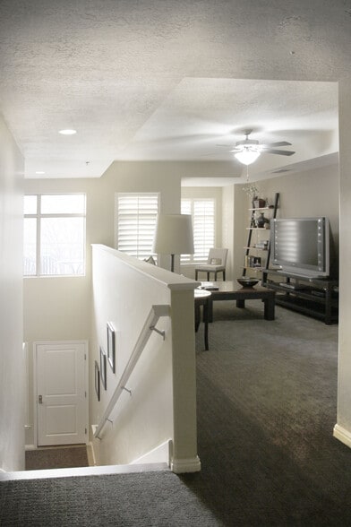 upstairs living room - 5 S 500 W