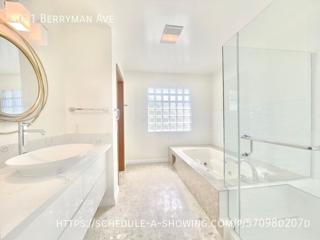 Building Photo - Newly remodeled two story 3 Bed + 2 Bath H...