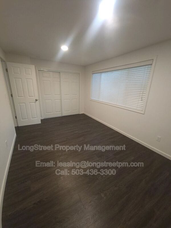 Building Photo - 4516 SE 65th Ave