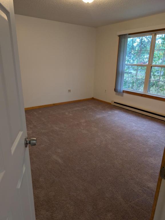 Building Photo - 729 Peachtree Pl