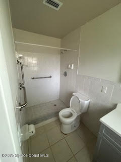 Building Photo - 3190 Westwood Dr