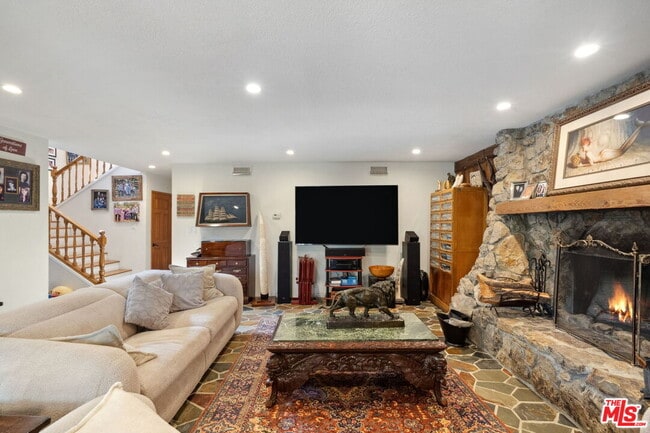 Building Photo - 25615 Mulholland Hwy