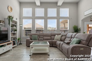 Building Photo - 11323 Begonia rock