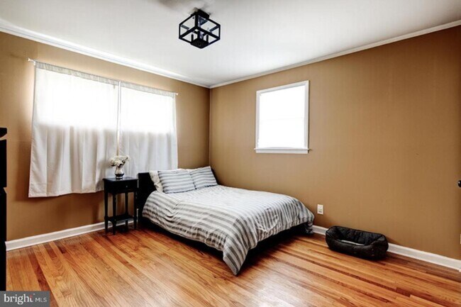 Building Photo - Charming Home in King of Prussia