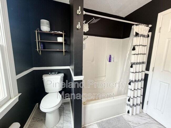 Building Photo - 3446 Sandystone Cir