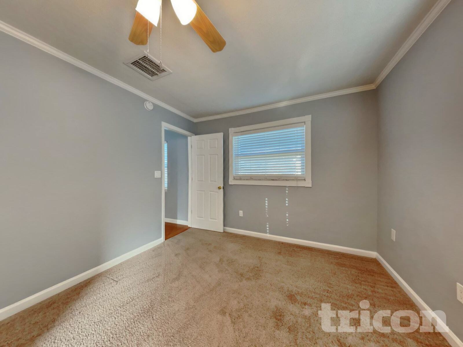 Building Photo - 10461 110th Way N