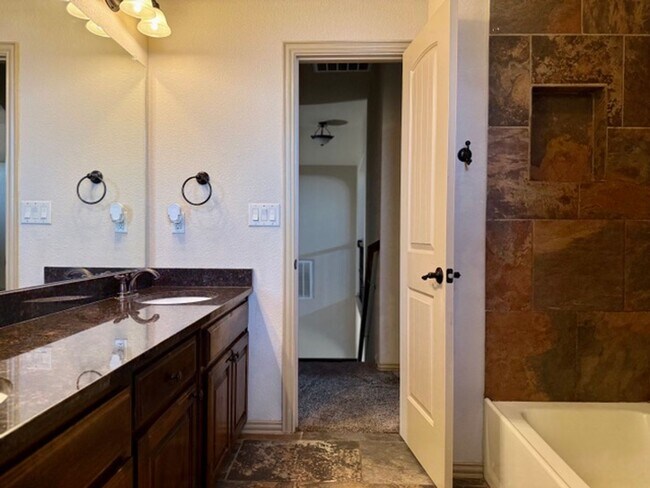 Building Photo - 1409 San Miguel Ct