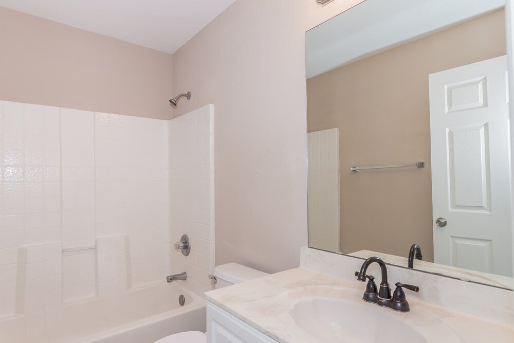 Building Photo - 12538 Bent Bay Trail