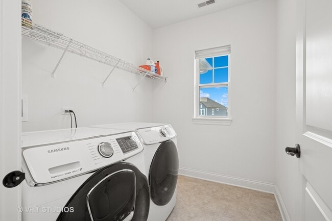 Building Photo - 1434 Somerset Pl