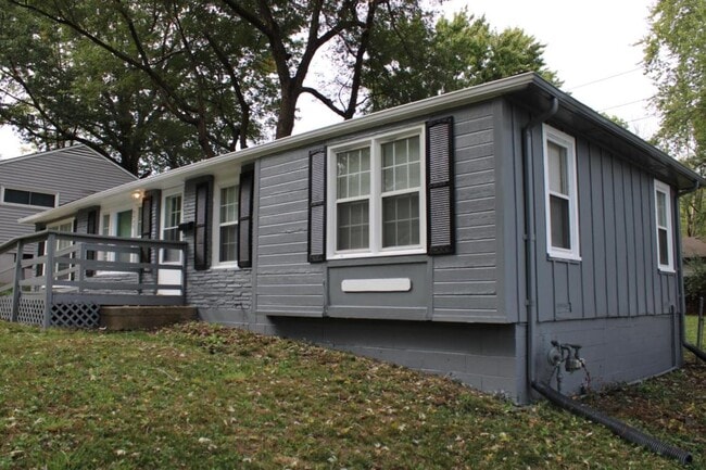 Building Photo - 7708 E 112th Terrace