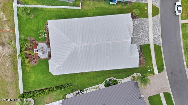 Building Photo - 221 Marquesa Cir