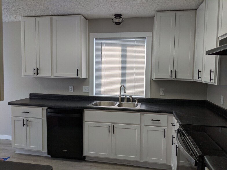 Kitchen completely updated in 2023 - 3552 Independence Ave N