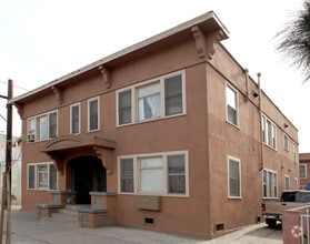 Building Photo - 716-722 East 7th Street