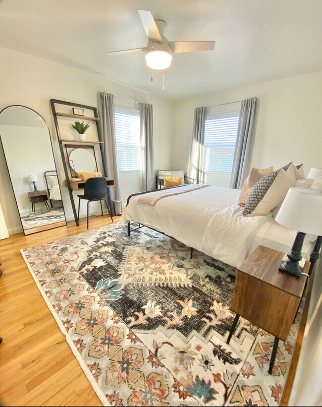 Master bedroom - 667 40th St