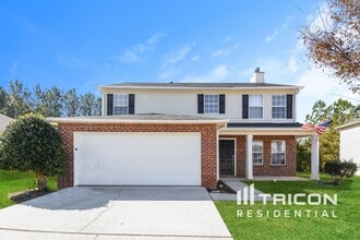 Building Photo - 7360 Old Chapel