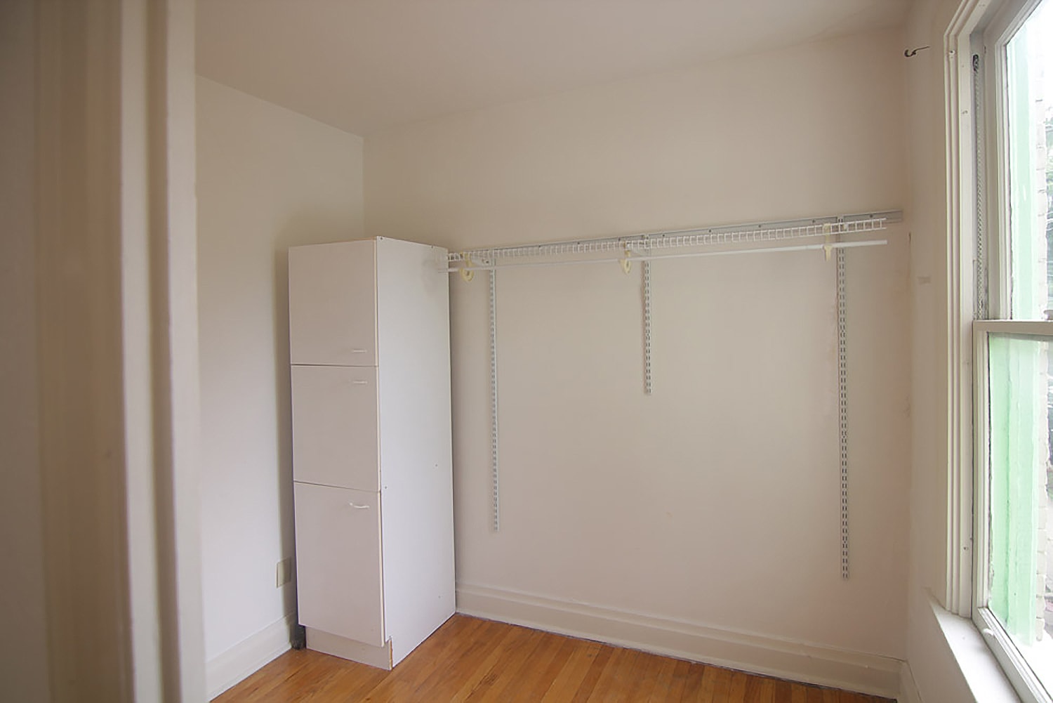 Building Photo - 434 Biddle Ave