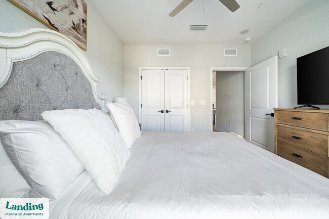 Building Photo - 84 San Filippo Dr SE