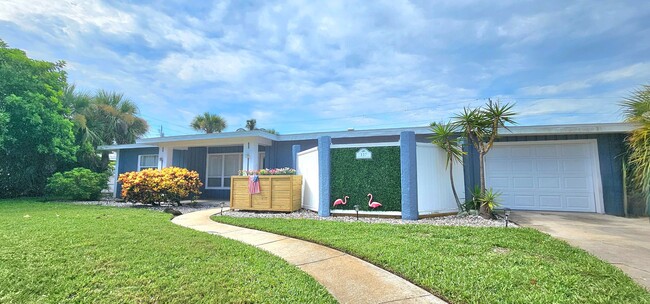 Building Photo - True Cocoa Beach Pool Home- Big Back Yard ...