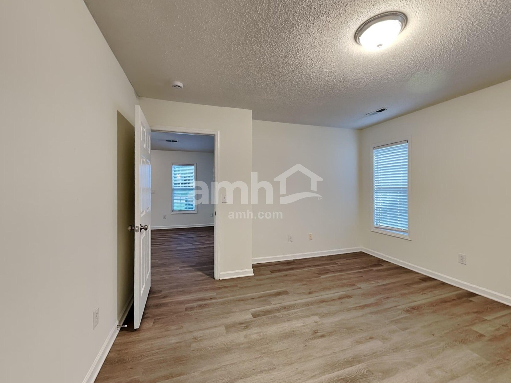 Building Photo - 164 Cameron Way Cir