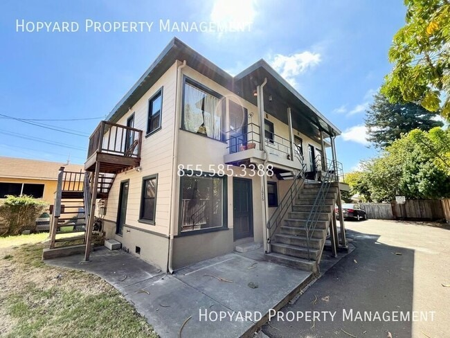 Building Photo - 1676 Dwight Way