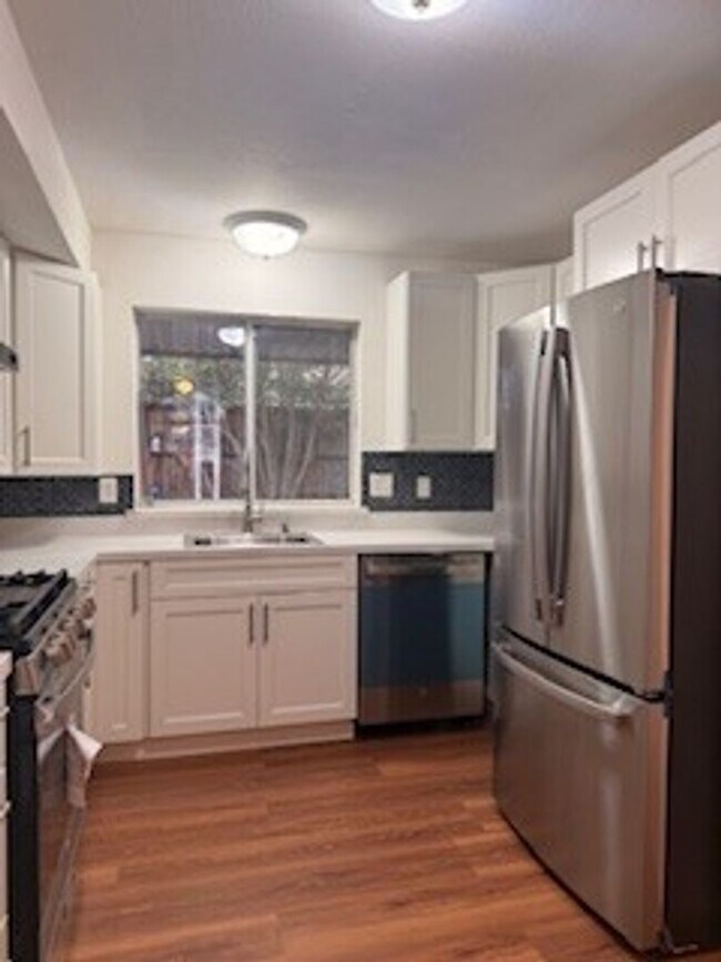 Building Photo - New Bedford Village