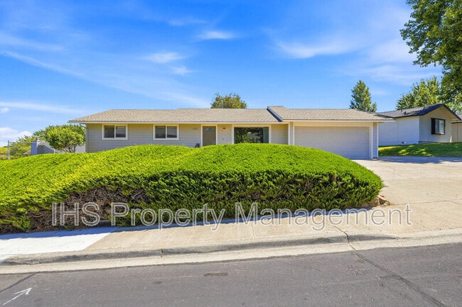 Building Photo - 1506 Cimarron Ave