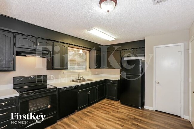 Building Photo - 308 Coury Rd