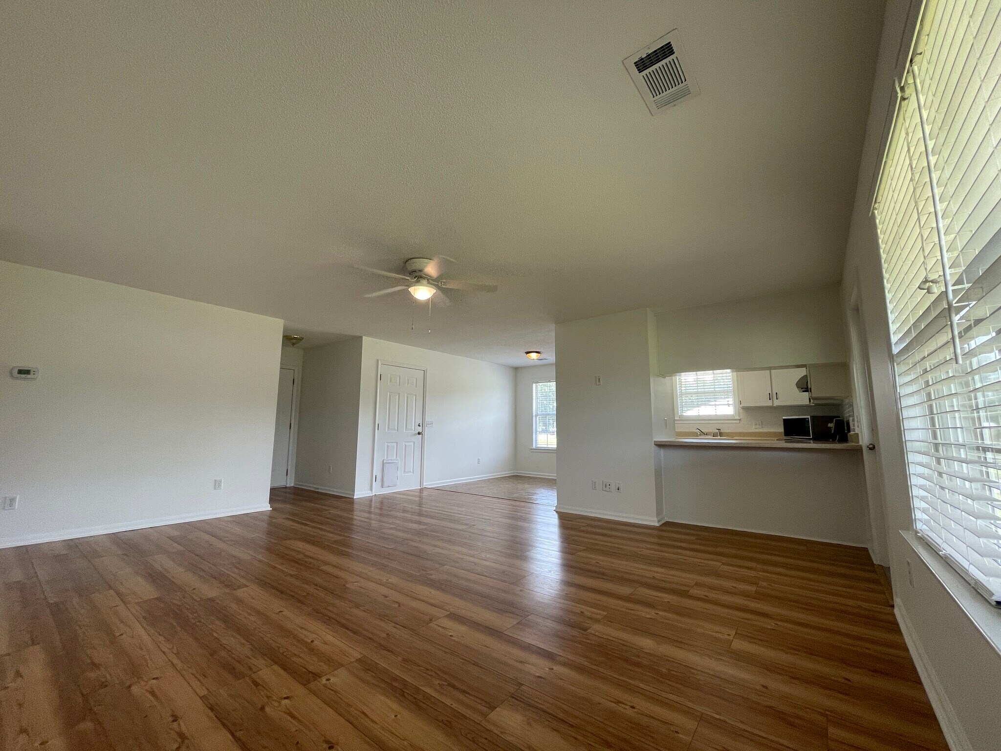 Building Photo - 119 Blake Dr