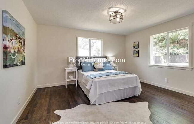 Building Photo - Gorgeous Updated Home in Oak Grove - 4 Bedrooms!