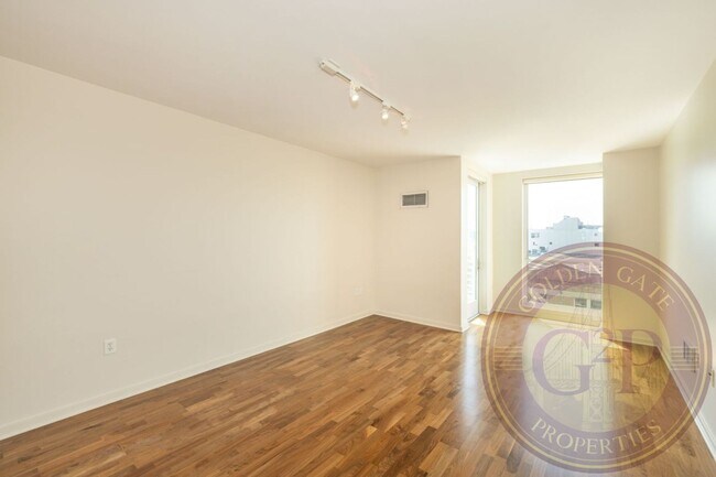 Building Photo - SoMa - 1 BR, 1 BA Condo 759 Sq. Ft. - 3D V...