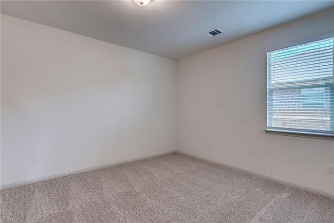 Building Photo - 18521 Urbano Dr