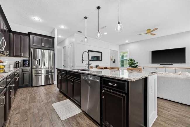 Building Photo - 10522 Cardera Dr