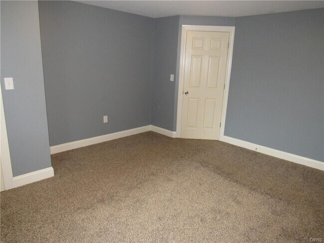 Building Photo - 4091 Kidron Ln