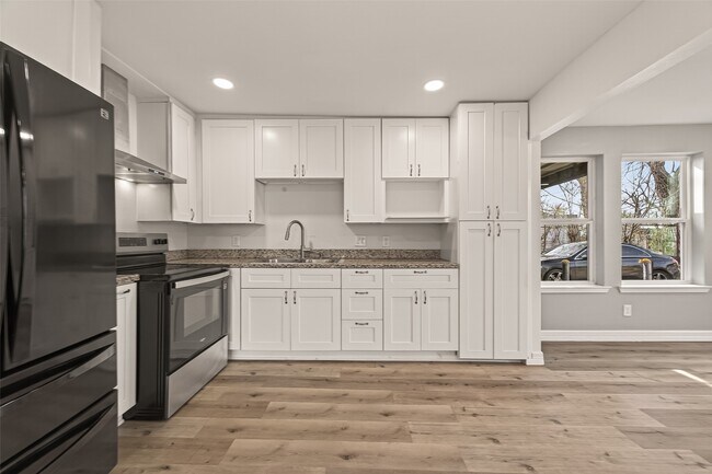 Building Photo - 7436 Abilene St