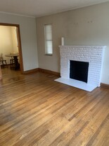 Building Photo - 2868 Forest Ave
