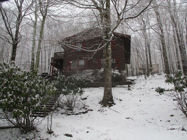 Building Photo - 116 Shagbark rd