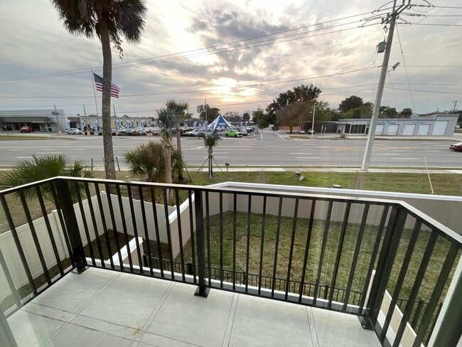 Building Photo - 820 Paddleboard Ct