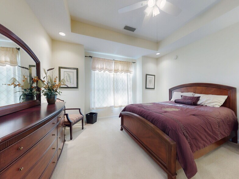 Building Photo - 1951 Turnbull Lakes Dr