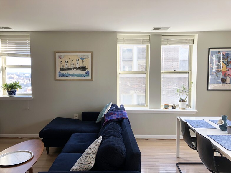 Primary Photo - 1308 Clifton St NW