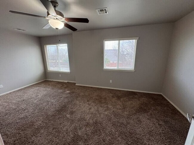 Building Photo - 6929 Mayberry Ln