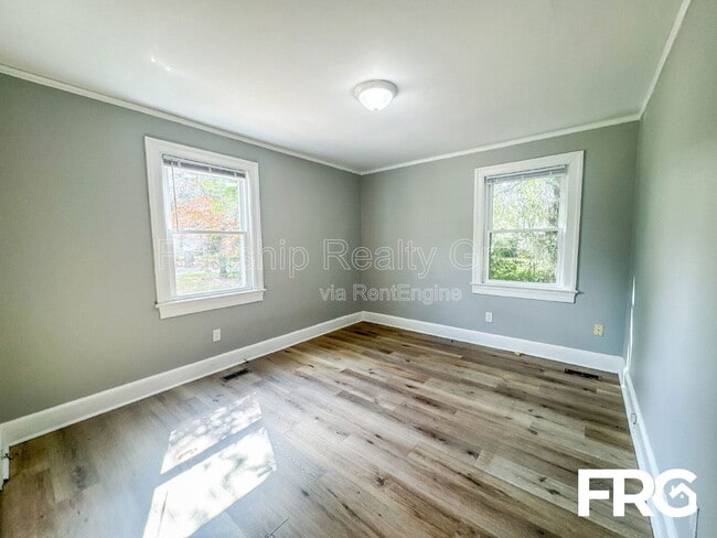 Building Photo - 1407 Edgerton St