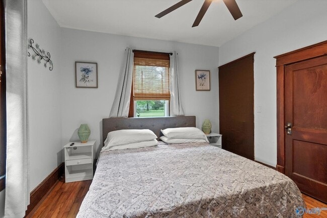 Building Photo - 603 Prospect Dr SE