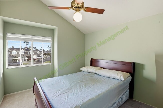 Building Photo - Lakefront Gilbert Home in Prime Location Near Parks, Shopping & Easy Freeway Access