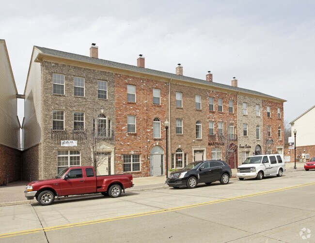 1405914079 N Lakeside Blvd 1405914079 N Lakeside Blvd Utica MI