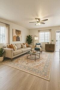 Building Photo - 1323 W 58th St