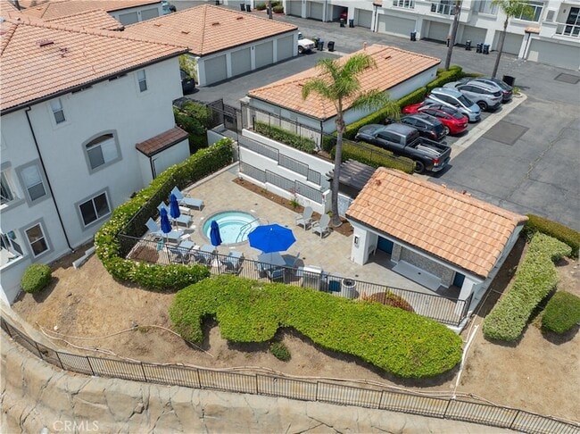 Building Photo - 30902 Club House Dr