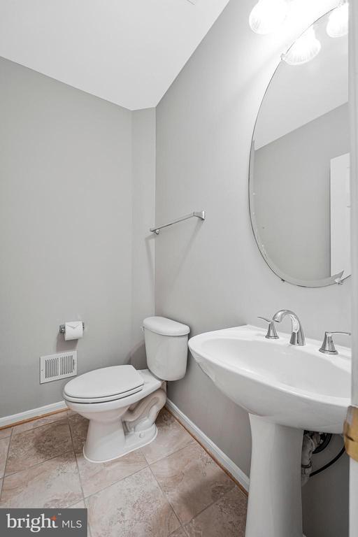 Building Photo - 22247 Waterberry Terrace