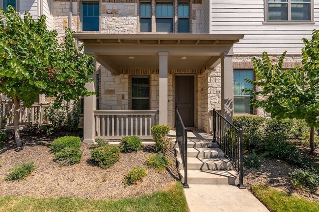 Building Photo - 6520 Northern Dancer Dr