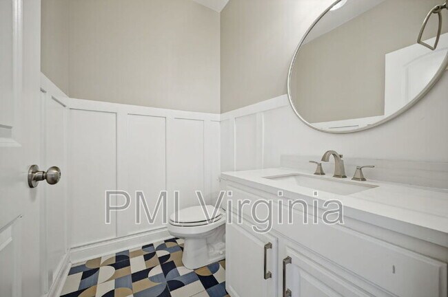 Building Photo - 810 Great Marsh Ave