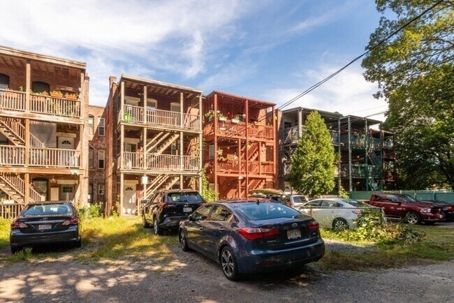 Building Photo - 217 South St